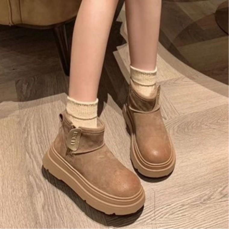 겨울 보온 키높이부츠 여성앵클부츠 겨울부츠 굽높은신발 여성부츠 앵클부츠 부츠코디 가을부츠