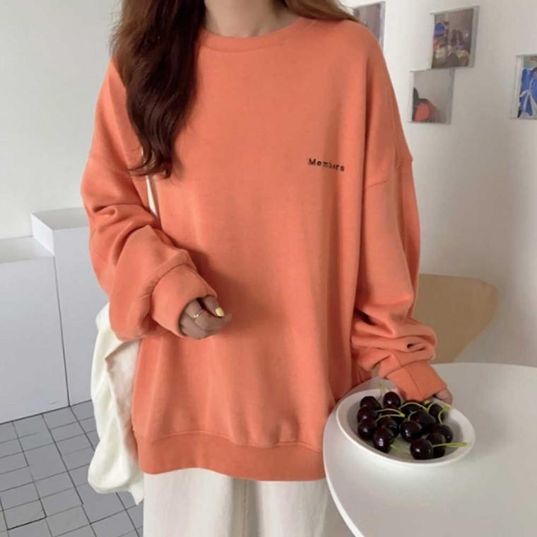 여자20대코디 남자여자상의옷 컬러 패션 예쁜 남녀공용티셔츠 봄가을 커플룩