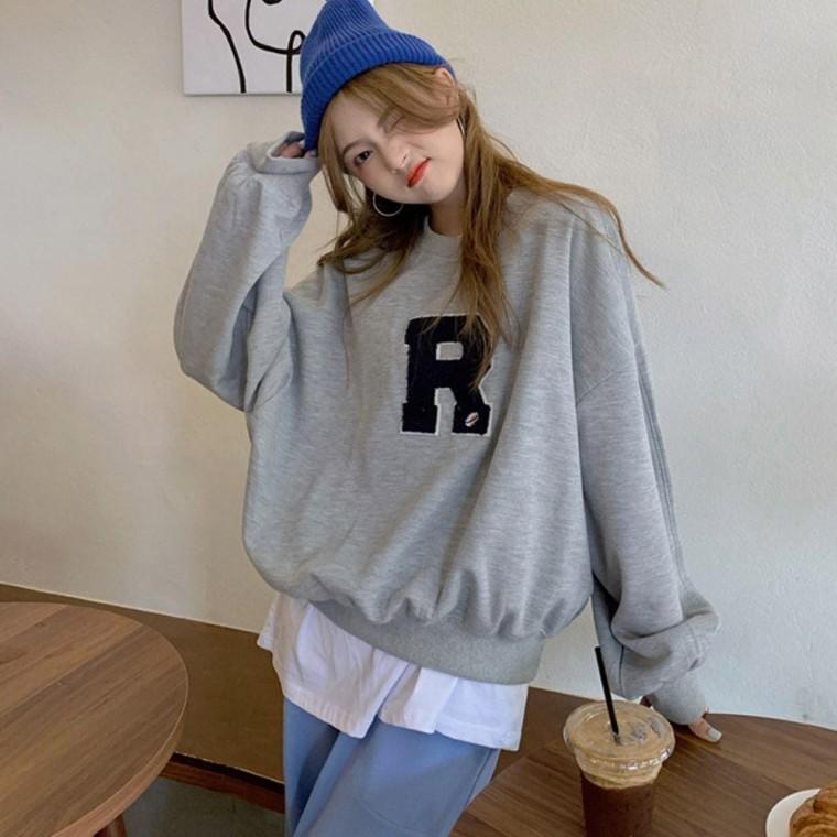 영문 여자 가을코디 자수맨투맨 뽀글이 캐주얼티셔츠 자수 긴팔티 루즈핏