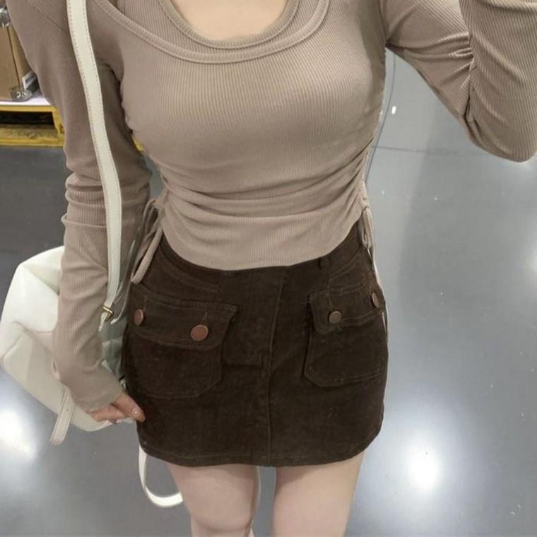 여친룩 레이어드티셔츠 가을코디 레이어드 투피스세트 하객룩 벨벳스커트 트임
