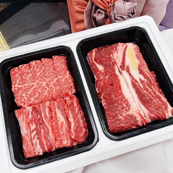 국내산 육우 소고기 선물세트 1kg 꽃등심 채끝살 갈비살 살치살
