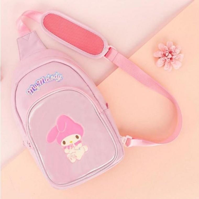 캐릭터즈 유니버스 슬링백