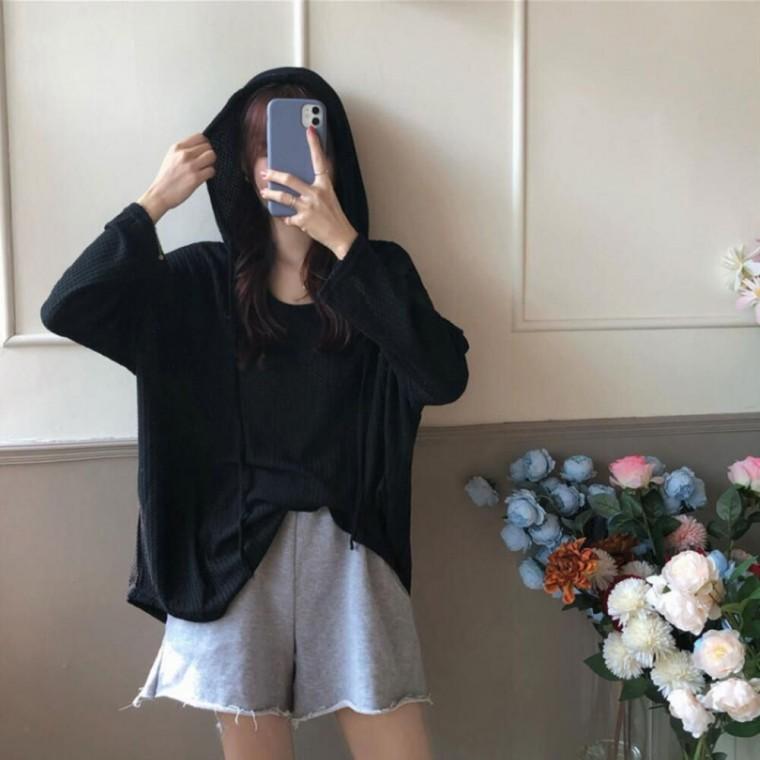 부드러운 착용감 루즈핏 트임 가볍고 얇은 긴팔후드티