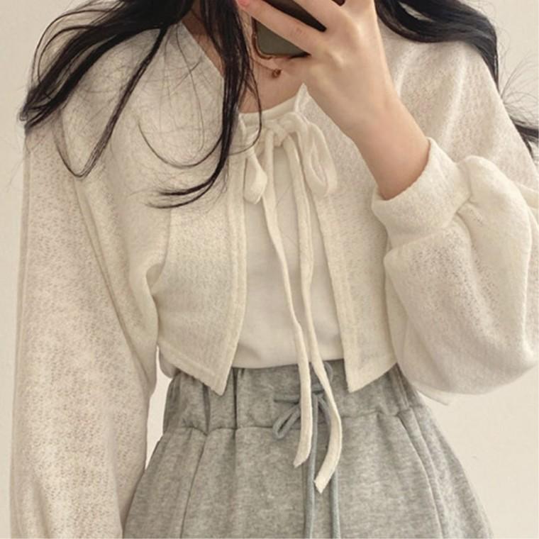 베이직룩 캐주얼룩 여성가디건 데이트룩 간절기룩 데일리룩 캐주얼 20대여성가디건 데일리코디 10대여성