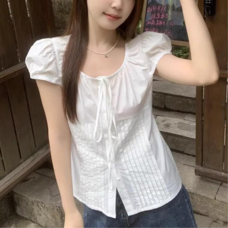 화이트 여성블라우스 반팔 데이트룩 데이트룩블라우스 기본블라우스 고급스러운블라우스 나들이코디 나들이