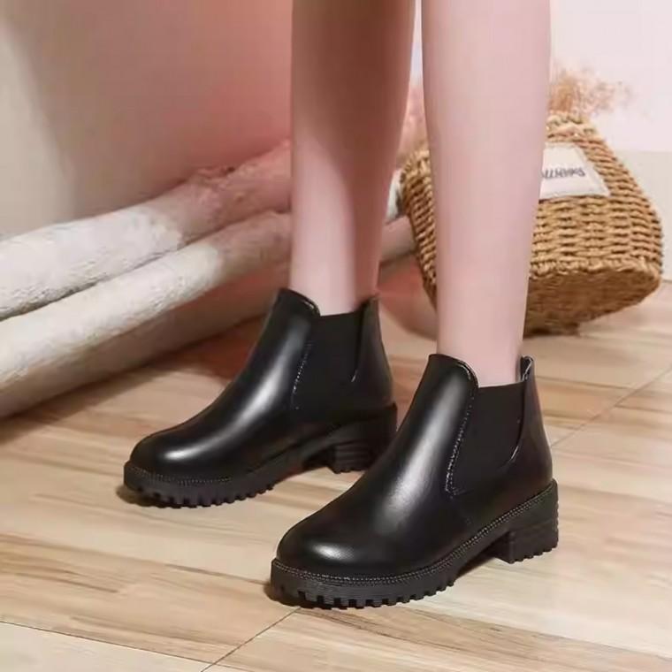 편안한 여성용 숏부츠 방한 패션 통굽 앵클부츠 신발