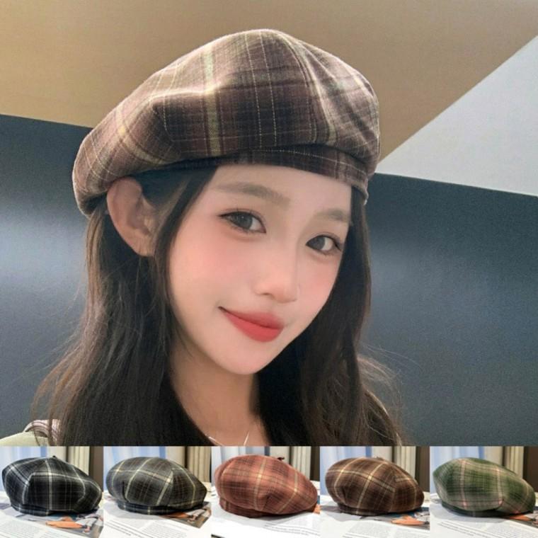 고급스러운 빈티지 체크 패턴 간절기 패션 베레모