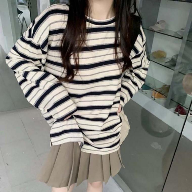 패션 오버핏 스타일 드롭 숄더 티셔츠 여자 라운드넥 줄무늬 얇은니트티 긴팔니트티 니트티셔츠