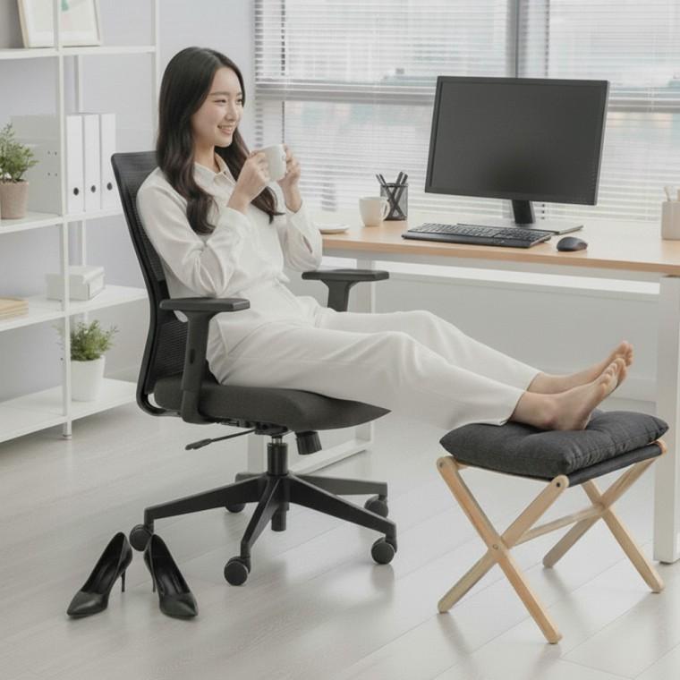 코지 풋스툴 사무실 책상 발받침 발쿠션 풋레스트 원목 의자 발판 접이식 발받침대