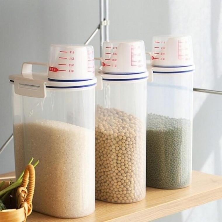 쌀통2kg 씨리얼 견과류통 잡곡통 계량컵 시리얼 소분용기 쌀통 보관용기