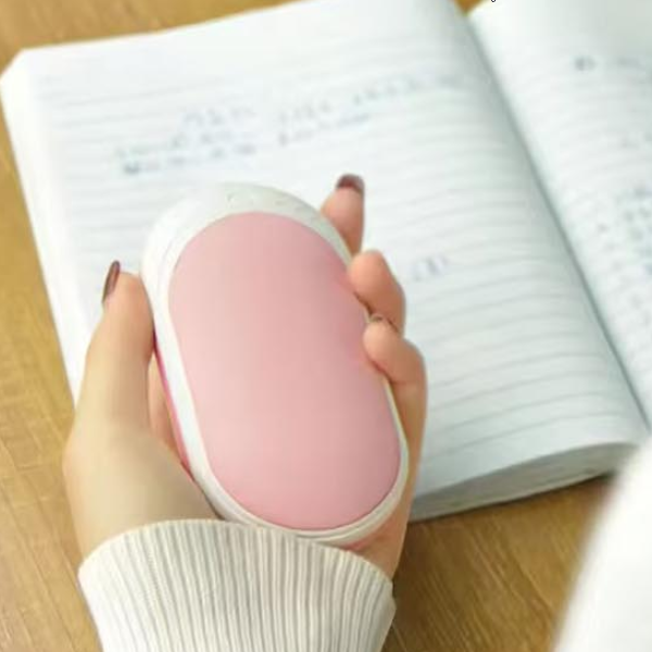 언제 탑재 겨울철 보조배터리 핫팩 손난로 기능 따뜻함을 어디서든 휴대용 겨울 전해주는