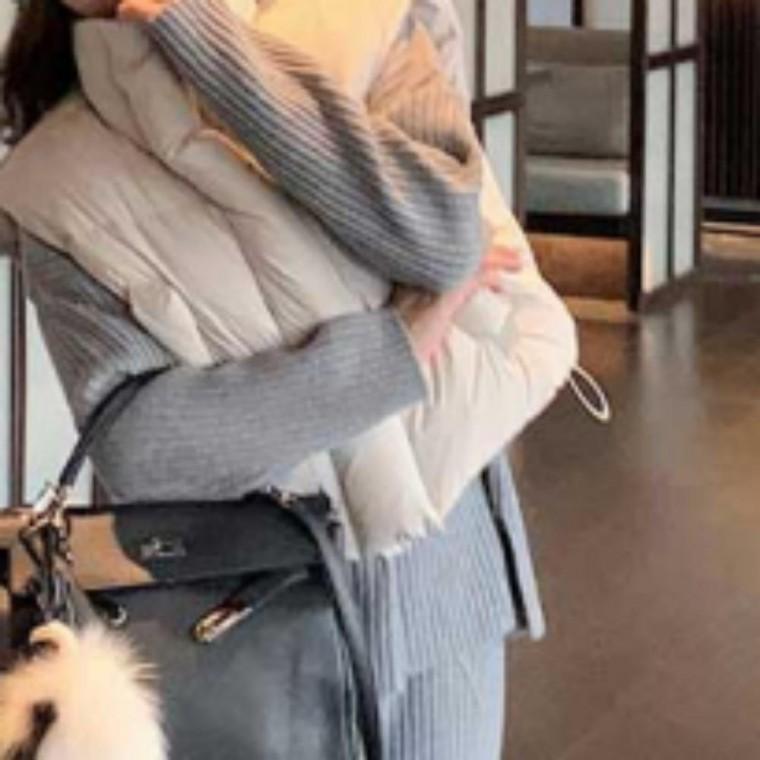 여성 간절기 패딩 조끼 크롭 베스트 여행 룩 코트속