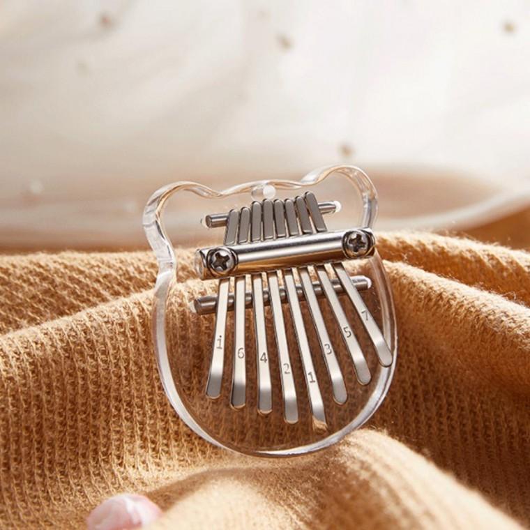 (GTS45781)투명 아크릴 8음계 미니 칼림바(6x7cm) (곰)