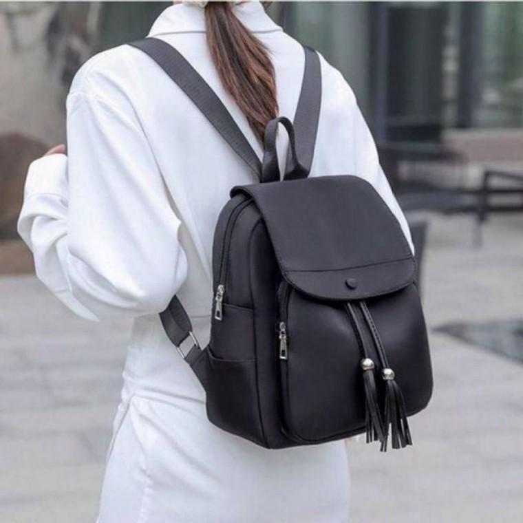 가방 테슬 장식 여자 데일리 출근 백팩