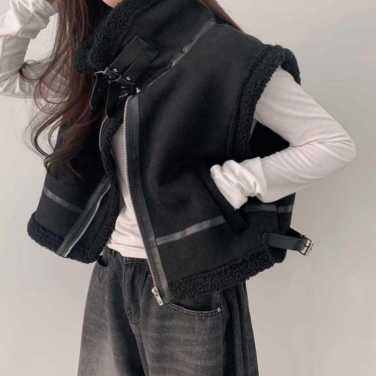 여성 3컬러 하이넥 버클 무스탕조끼 겨울 베스트