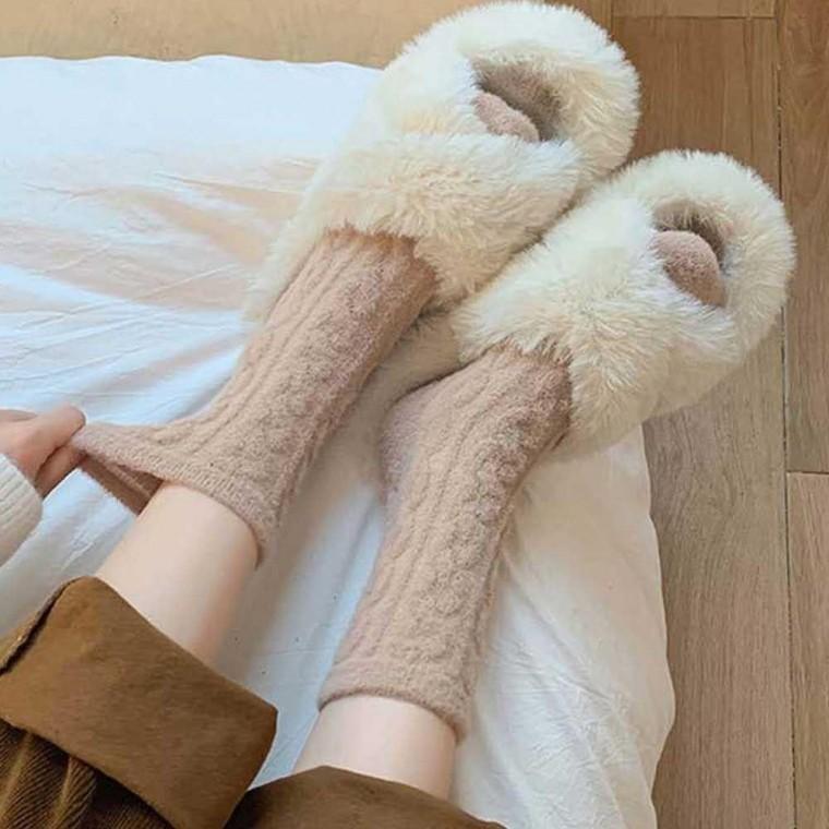 크리스마스 보온 코디 여자 따뜻한 양말 겨울 수면