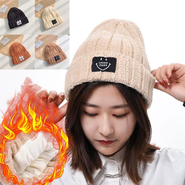 부드럽고 러블리한 겨울모자 따뜻한 스마일 비니