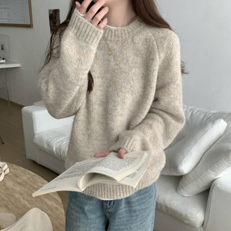 여성 겨울 데일리 라운드넥 소프트 니트티