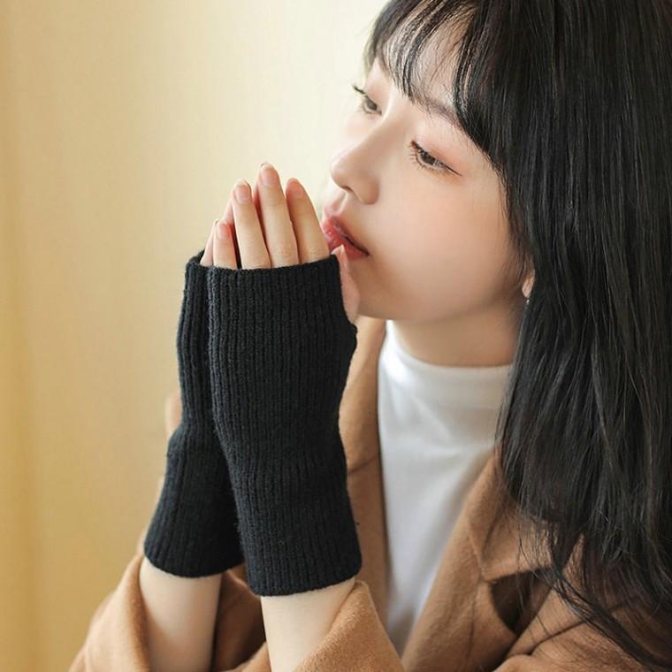 여성 세련된 핸드워머 니트 손목토시 겨울손목보온