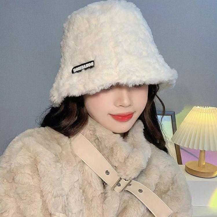 여성 겨울모자 보들 퍼소재 라벨 예쁜 벙거지 모자