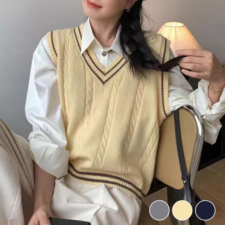 여성 클래식한 꽈배기 패턴 배색 라인 니트 조끼