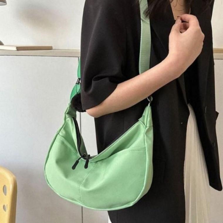 수납 포함 소지품 패션 여성 가방 가벼운 1P 크로스백 키링 캐주얼