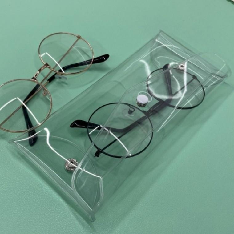 똑딱이 투명 PVC 파우치 중형