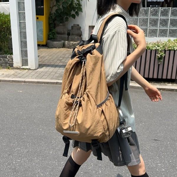 드로스트링 셔링 디테일 대용량 수납 스트랩조절 데일리 백팩 6SS