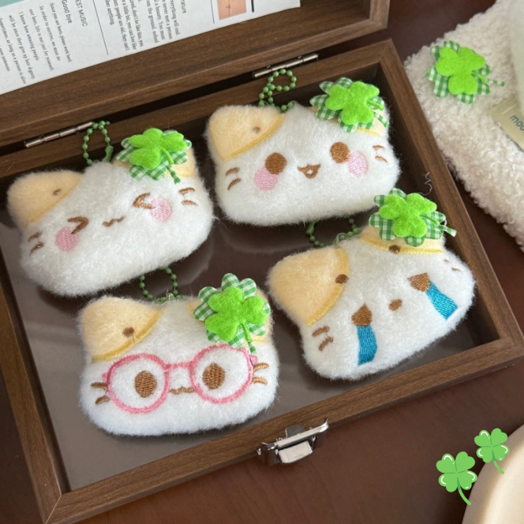 [지앤지] 고양이 키링 동물 인형 네잎클로버 고양이얼굴 키홀더 차키 열쇠고리 가방 꾸미기 에어팟케이스