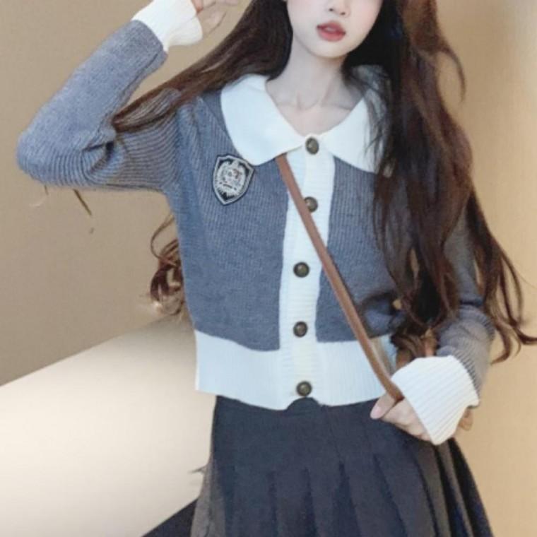 간절기카디건 배색니트 아우터 가디건 루즈핏 카라 버튼장식 간절기 배색 와펜 데일리 여성