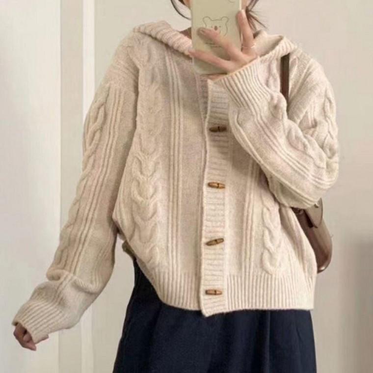 여성 케이블 짜임 겨울 귀여운 니트 떡볶이 단추 꽤배기 후드 아우터 가디건