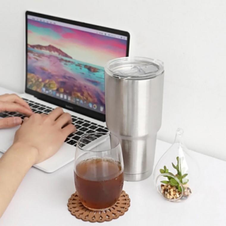 텀블러 중등 초등 대용량 캠핑 900ml 스포츠물병 캠핑 이중단열 드라이버 사무실 스텐실버