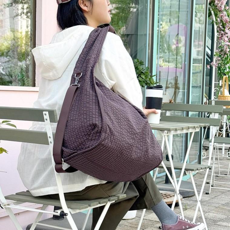 빅 기저귀 가방 가벼운 여행용 체크 숄더 크로스백