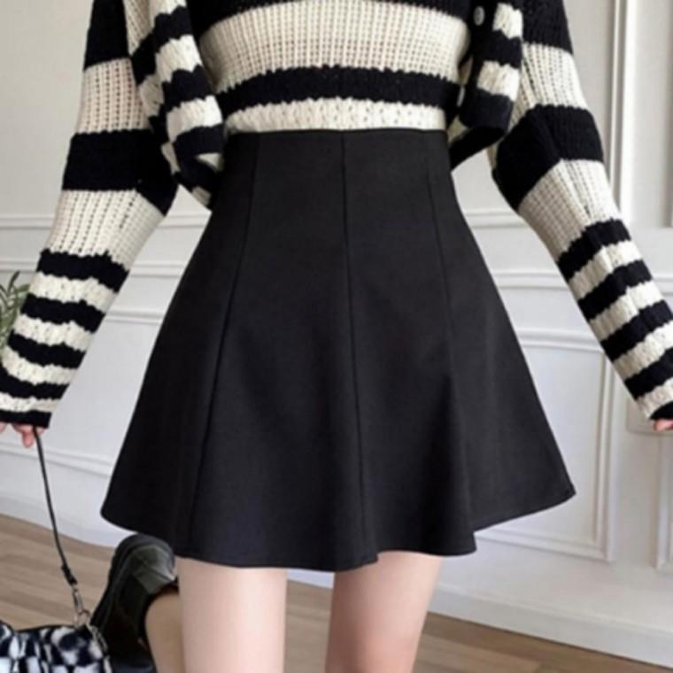 플레어스커트 하이웨스트스커트 스커트 속바지 미니 플레어 A라인 여성 숏 내장 간절기 치마 하이웨스트