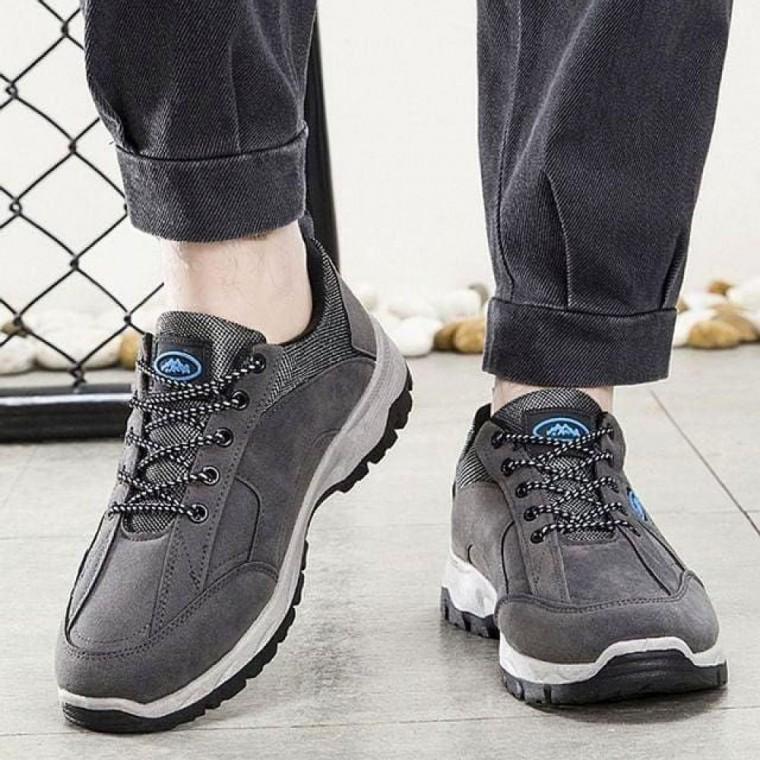 남성 워킹화 인조 스웨이드 배색 등산화 아웃도어 운동화 2색