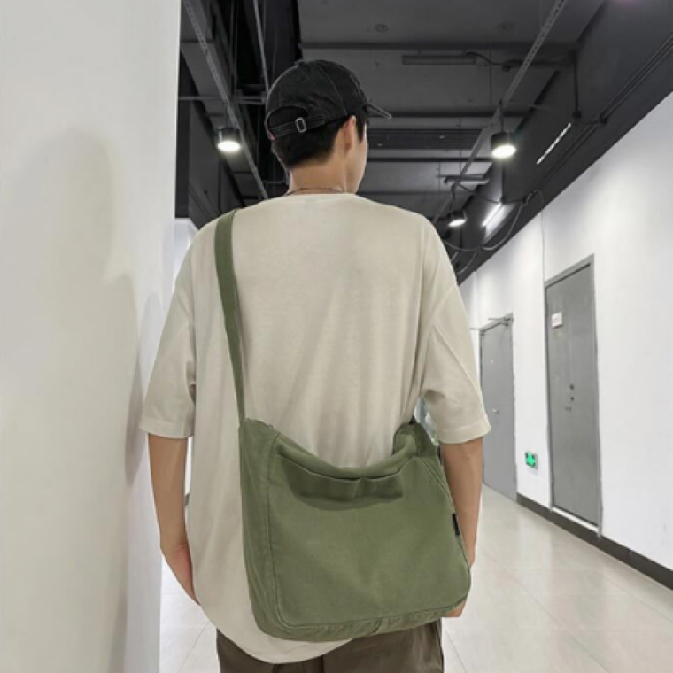 남녀공용 캔버스 크로스백 데일리 학생 가방 캐주얼 메신저백