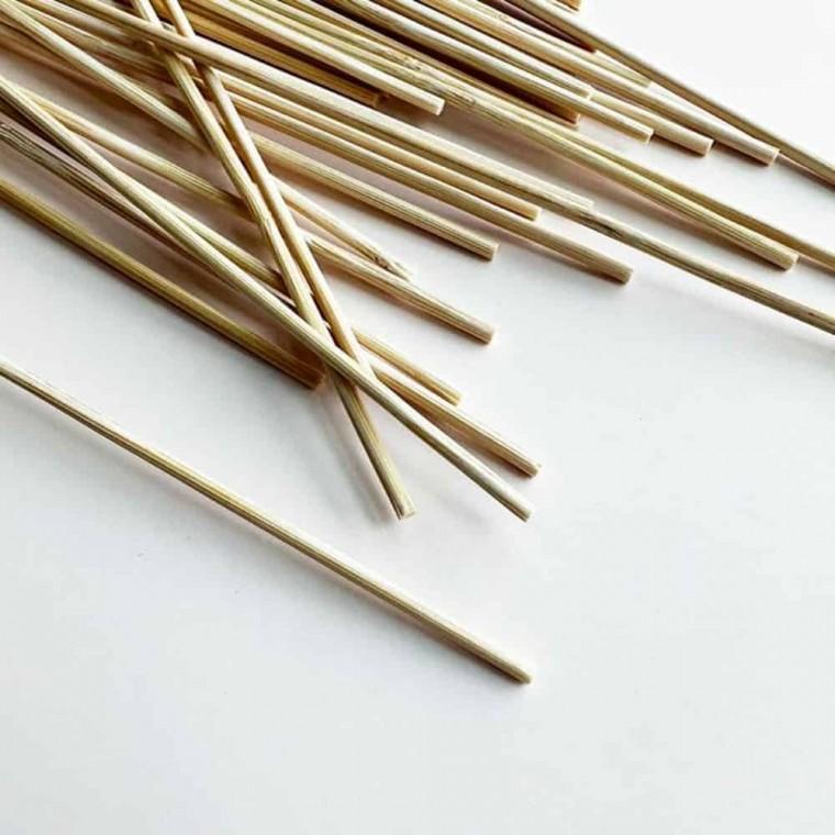 대나무 꼬지 100개입 오뎅꼬치 탕후루꼬치 대나무꼬챙이 일회용꼬치