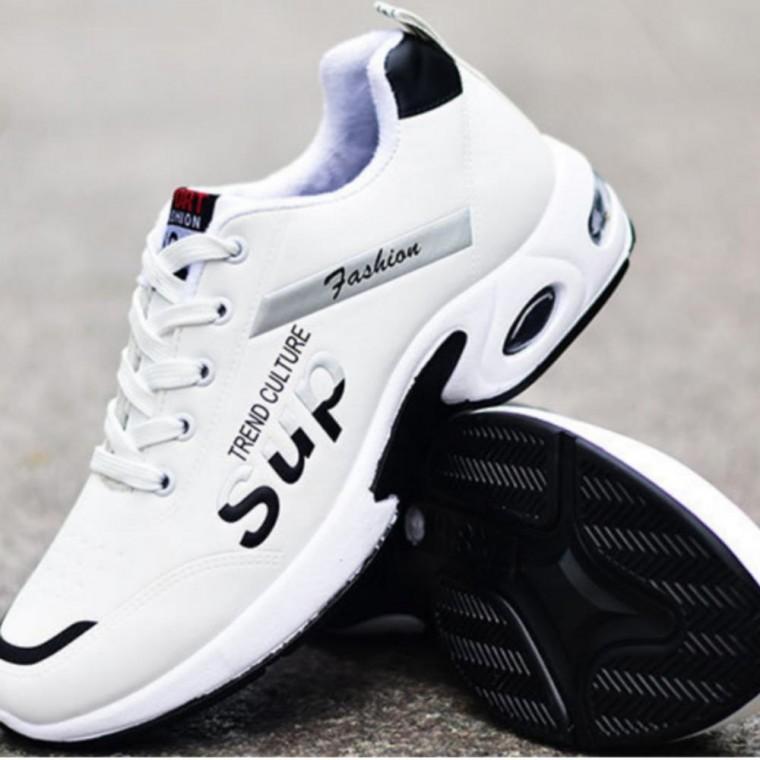 등산 발편한 스포츠 조깅화 달리기 남성 런닝화 운동화 경량