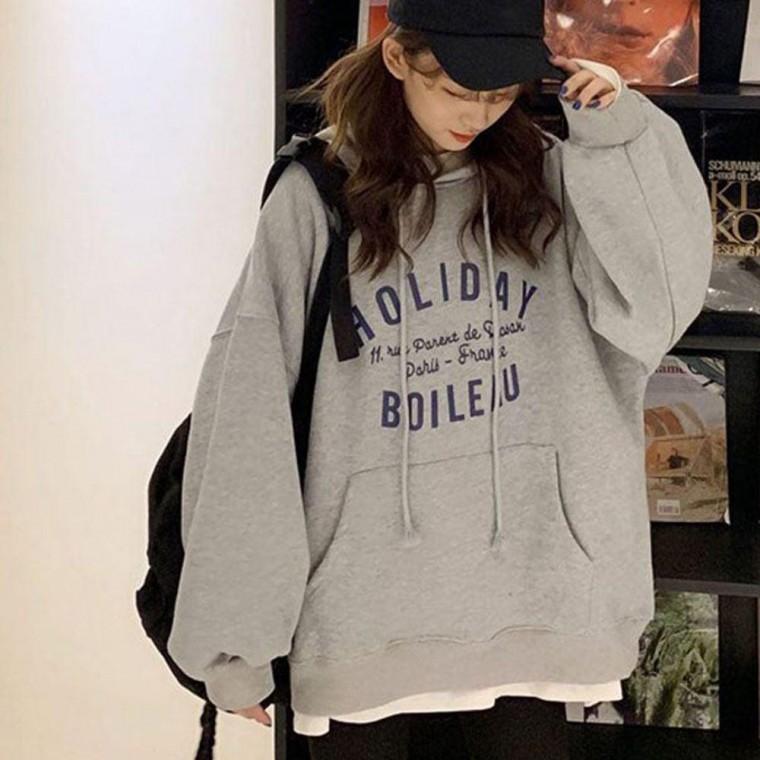 여성 영문 홀리데이 레터링 앞 포켓 후드 티셔츠 데일리룩 리복 패션 맨투맨 루즈핏 니트