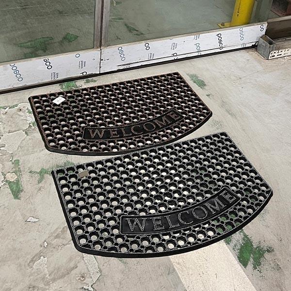 (ABM도매콜) 동전 고무 발매트 타원 50x80