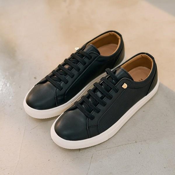 국내제작 남자 펀칭 디테일 레이스업 베이직 로우탑 스니커즈 쿠션 데일리 슈즈 6SS