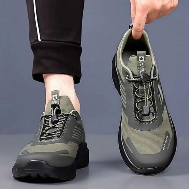 남성 메쉬 러닝화 쿠션 운동화 통풍 런닝화 2색