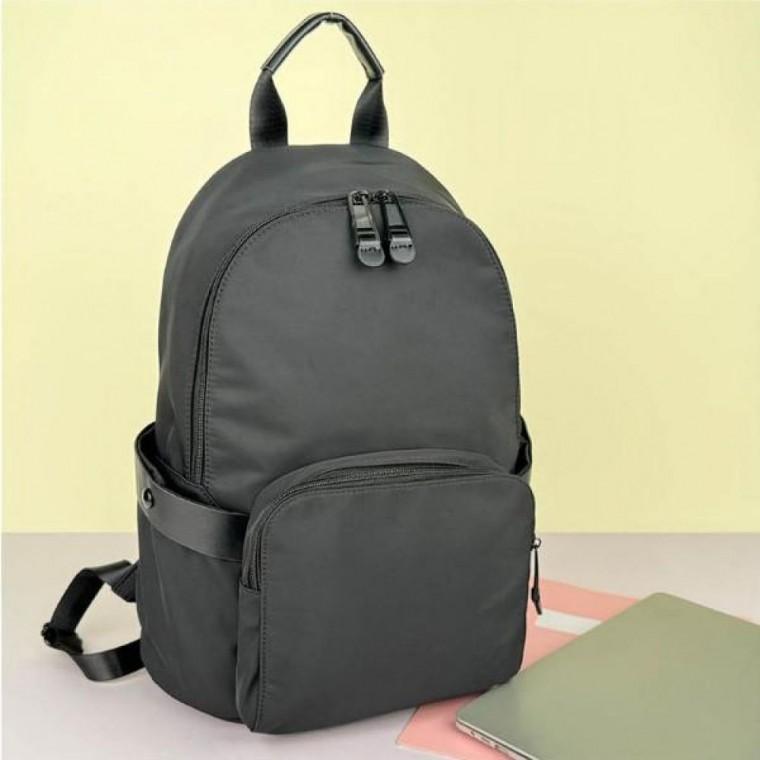 체계적인 소지품 정리 실용적인 데일리 백팩