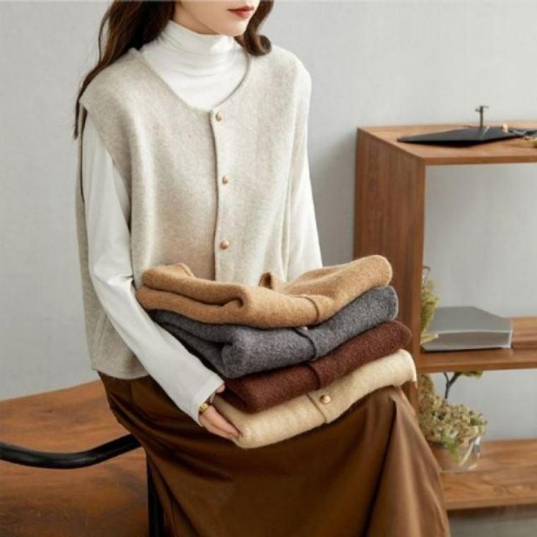 패션스타일 루즈핏 가디건 레이어드 여자 브이 니트 가을 조끼 단추 베스트