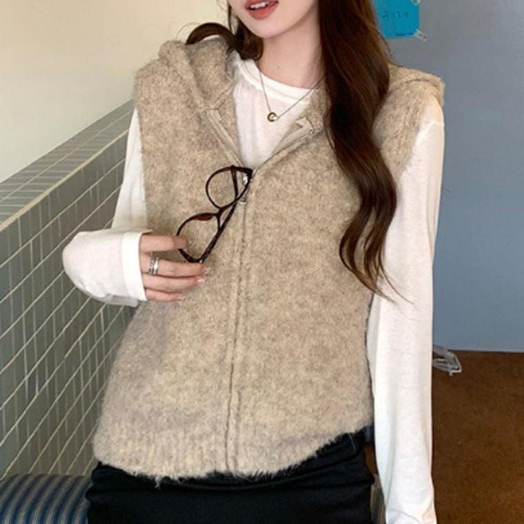 여성 퍼 니트 후드 집업 민소매 조끼 1P 간절기 레이어드 베스트 캐주얼