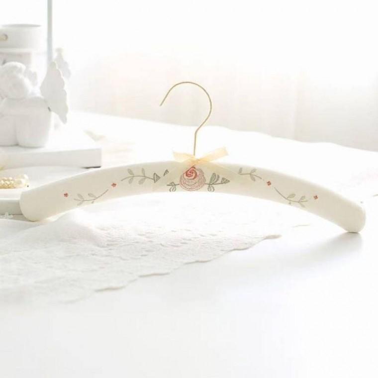 패브릭 자수 스펀지 옷걸이3p 미끄럼방지 의류매장 옷정리