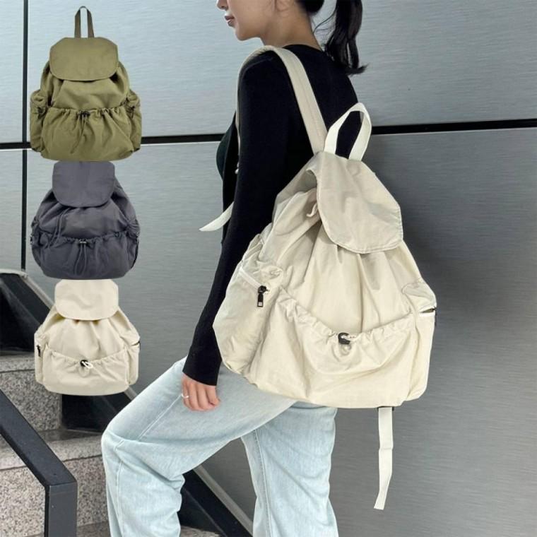 앞쪽 스트랩 베이직한 색상 밴딩 포켓 포인트 캐주얼 백팩