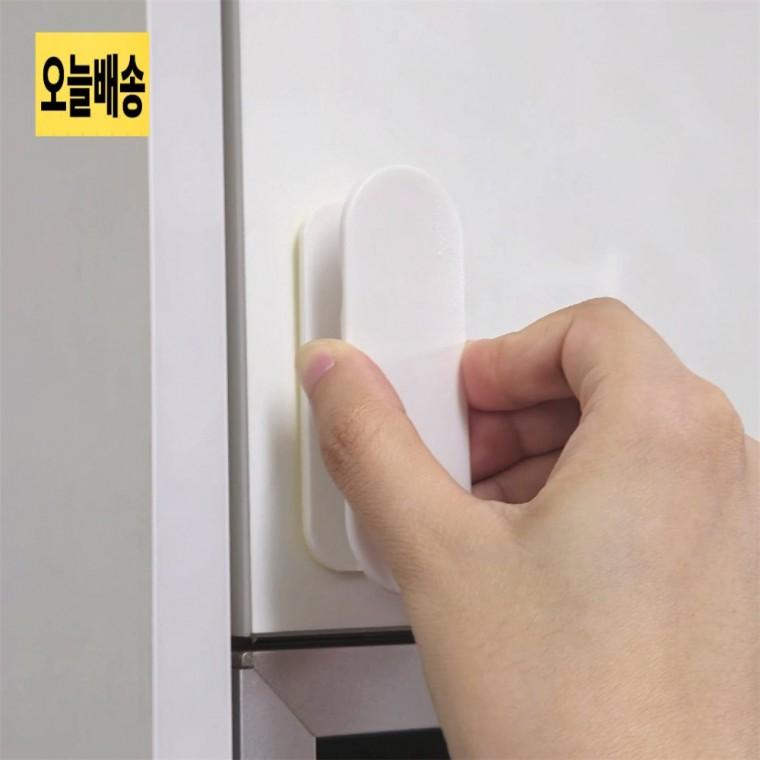 부착식 고정홀더 클립 2P 부착식고정홀더 부착브라켓 다용도클립홀더