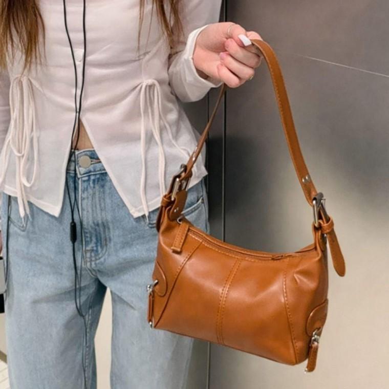 여성 깔끔 디자인 외출 가방 스트랩 조절 데일리백 숄더백