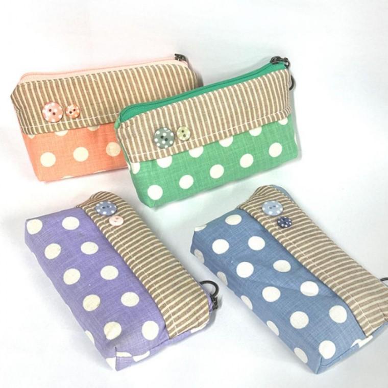 땡땡이 화장품 위생용품 사각 쿠션 파우치 학용품 필통